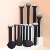 **Flawless Beauty Brush Collection™**